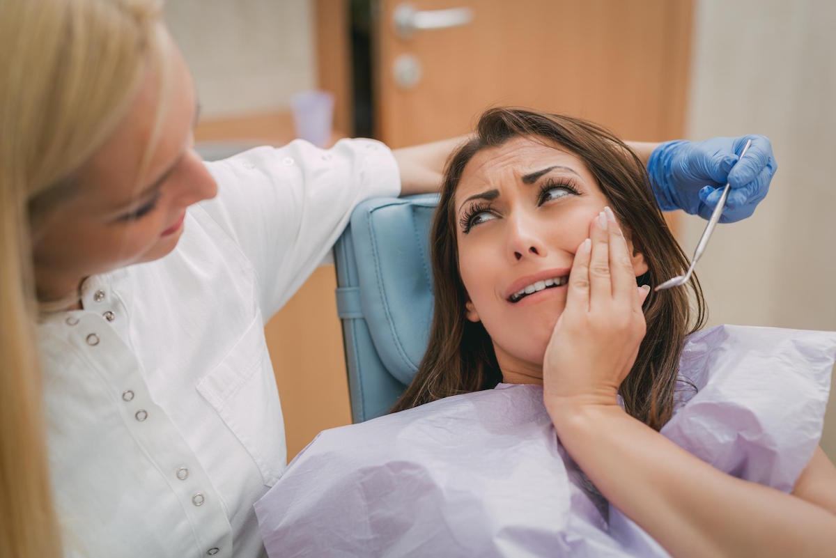 severe dental pain - dental emergency